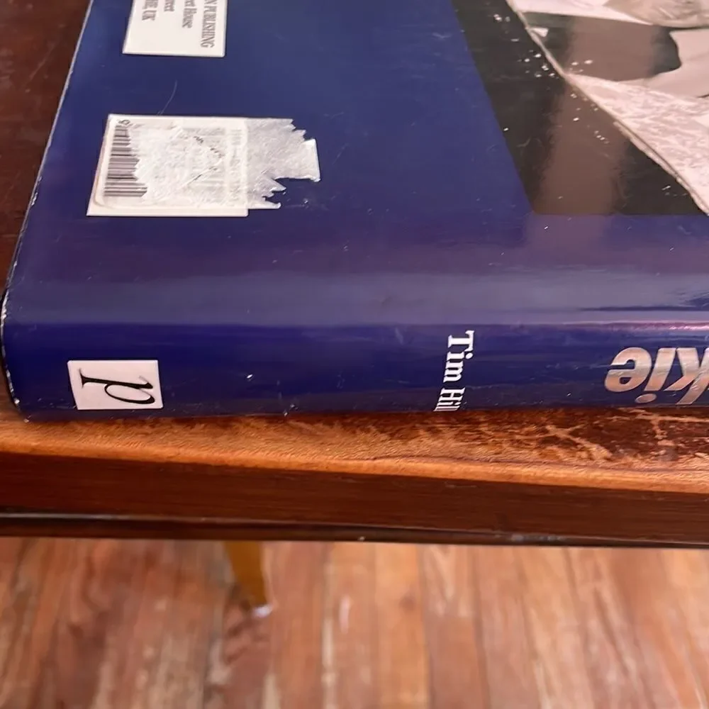 COFFEE TABLE BOOK JFK & JACKIE UNSEEN ARCHIVES